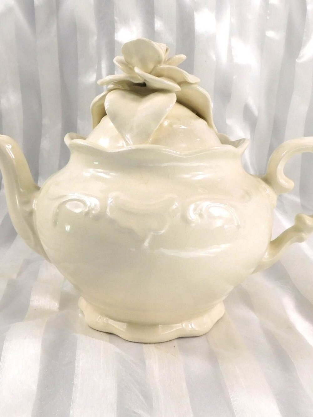 Unmarked White Floral Teapot with Large Flower Handle # 27039